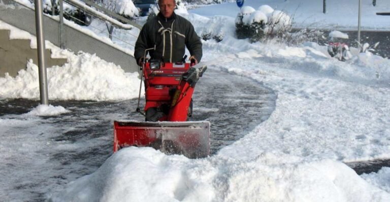 Chicago-Commercial-Snow-Removal-870x450